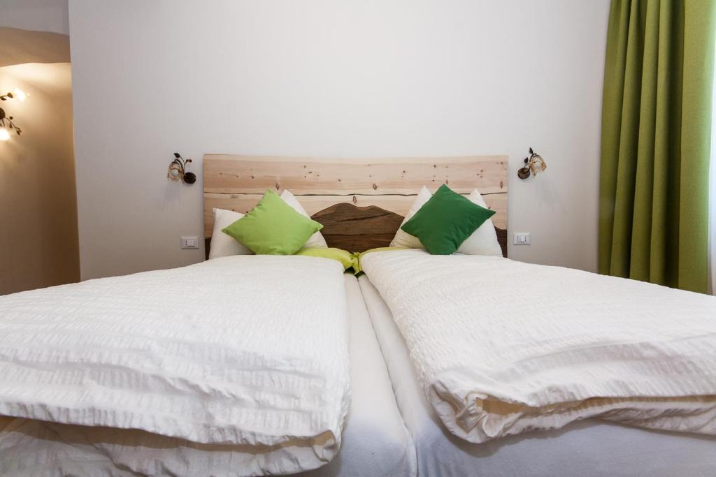 Cles Bed & Breakfast | B&B Incanto