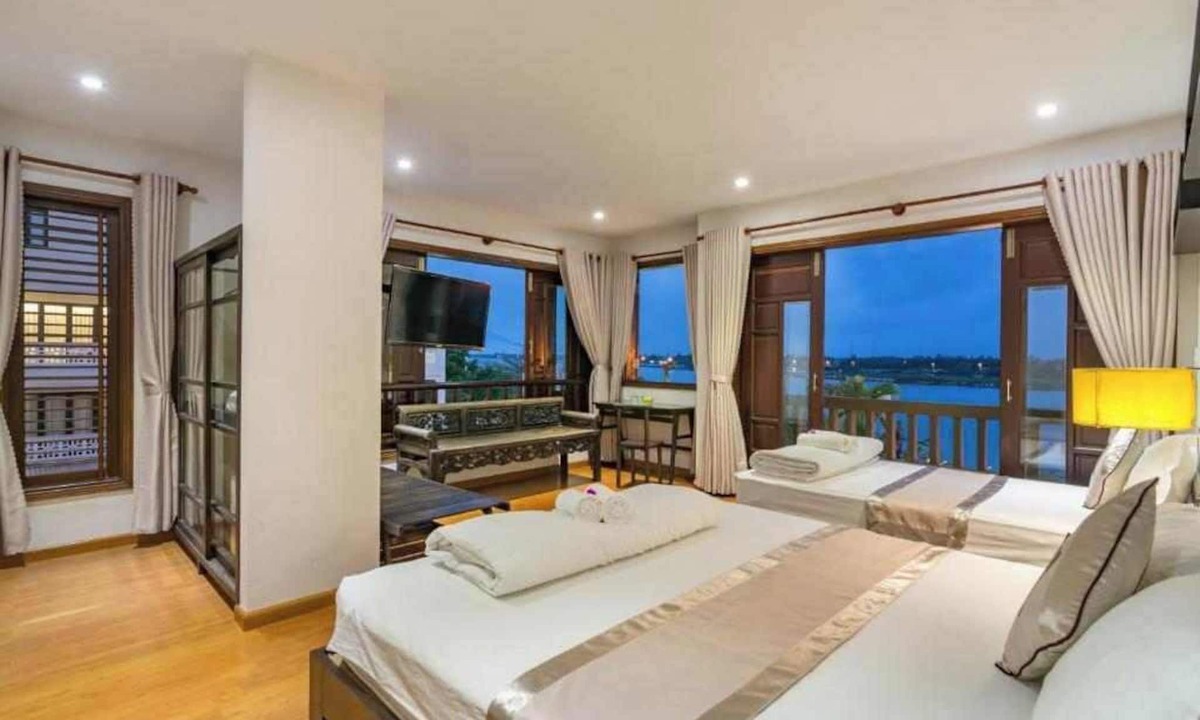 Hoi An Hotel | B'Lan Riverside Villa