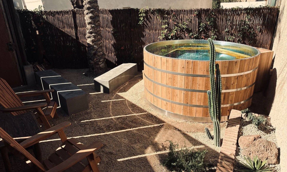 Downtown Tucson House | Barrio EGM | Salt-Spun Magic—Seasonal Dip or Soak