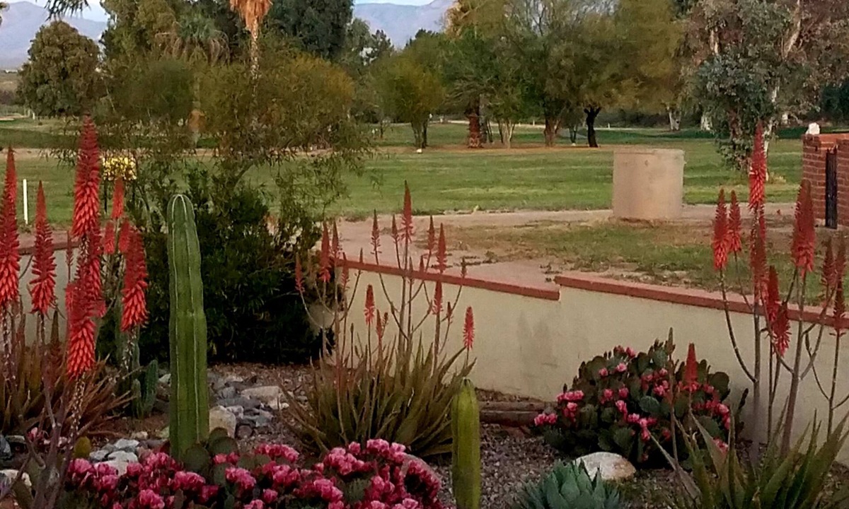 Green Valley Fairways House | Beautiful 2-bedroom Golf house in Green Valley perfect for relaxing getaway