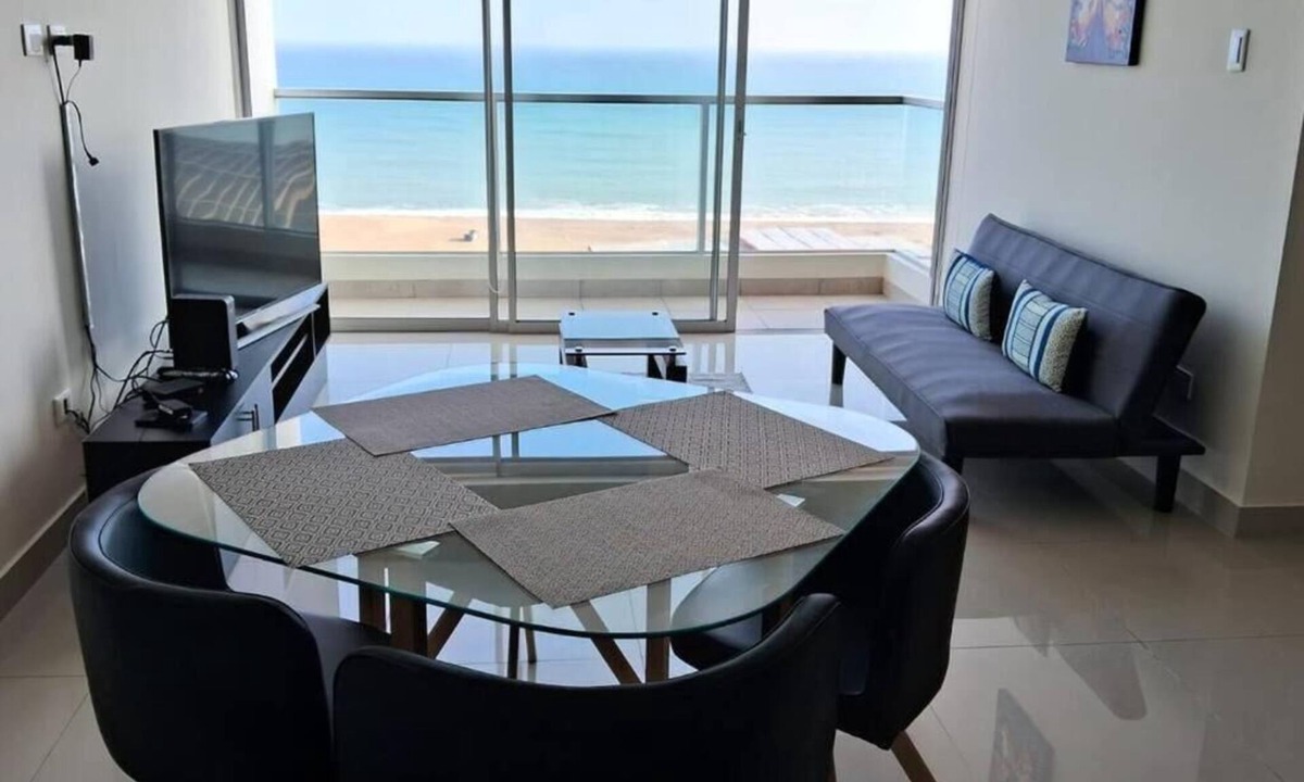 San Miguel Apartment | Beautiful apartment with balcony facing the sea