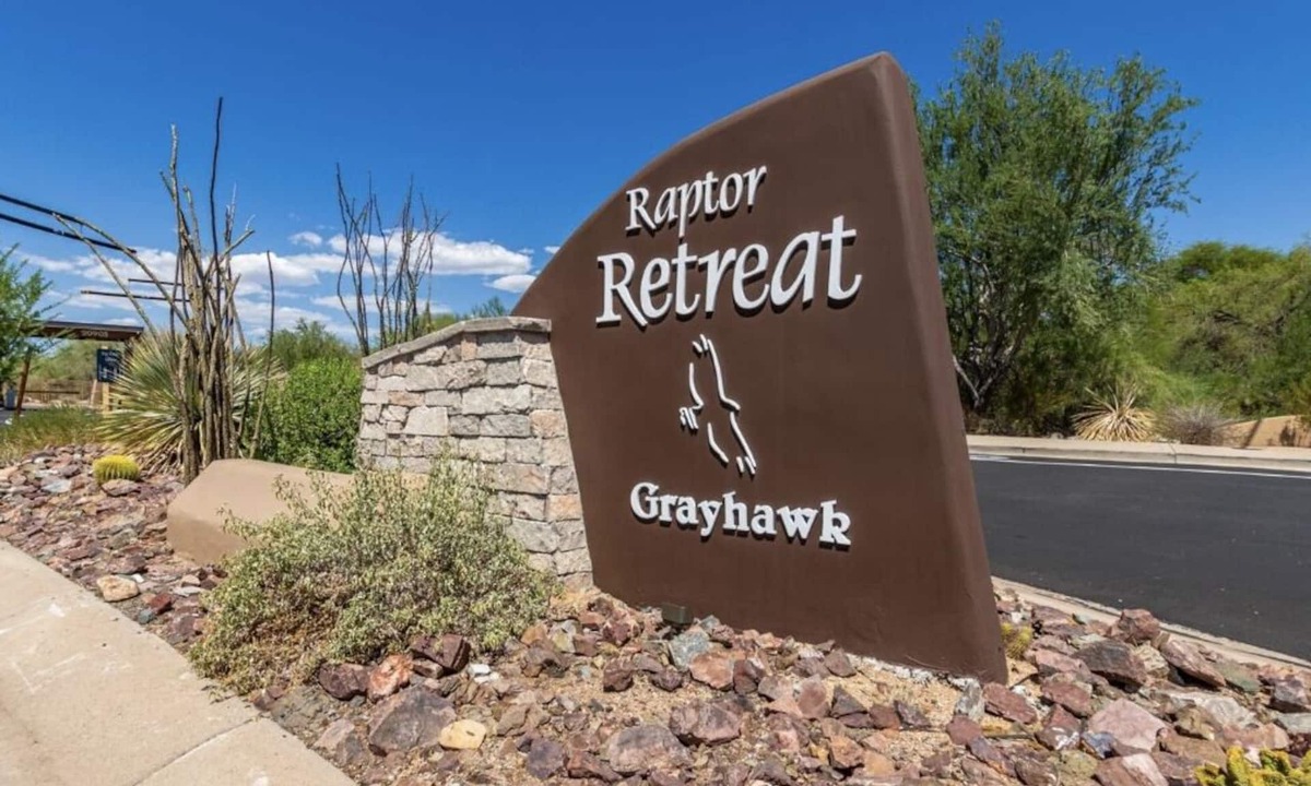 Talon Retreat House | Beautiful Guard Gated Grayhawk Townhome - Available Dates> March 30-April 19!