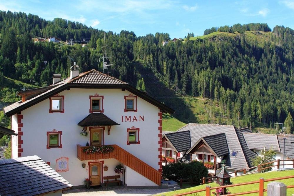 Santa Cristina Val Gardena Bed & Breakfast | Bed and Breakfast Iman