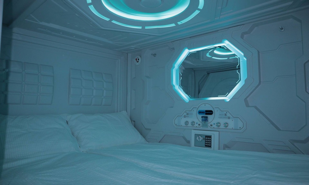 Innri-Njarthvik Hotel | Blue Viking Pods