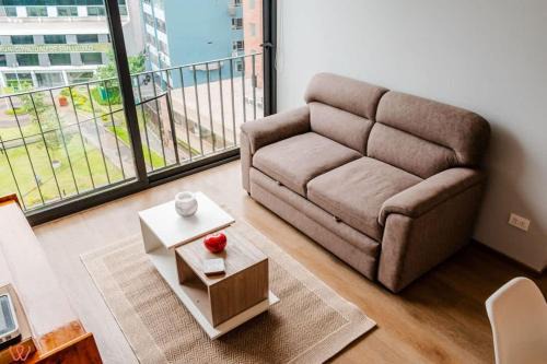 San Isidro Centro Financiero Apartment | Bright 1BR with Gym and Chill Terrace