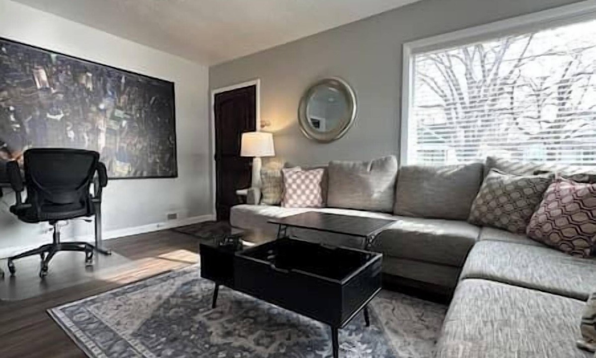 South Salt Lake House | Bright and Comfy 2 King Beds Near Sugar House