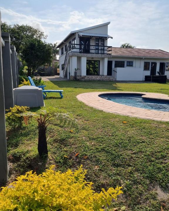 Port Edward Bed & Breakfast | Bujumbura Guest House