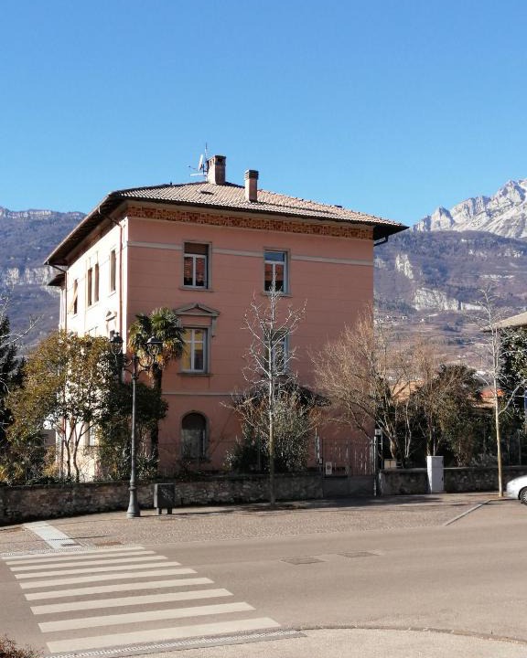 Rovereto Bed & Breakfast | Ca' antica B&B