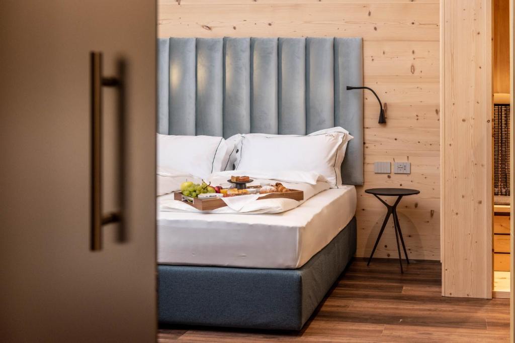 Trento Old Town Bed & Breakfast | Calepina Alpine Suite