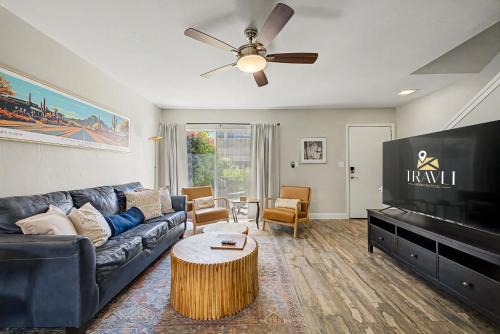South Scottsdale House | Camelback 352 Resort-Style Stay Near Old Town