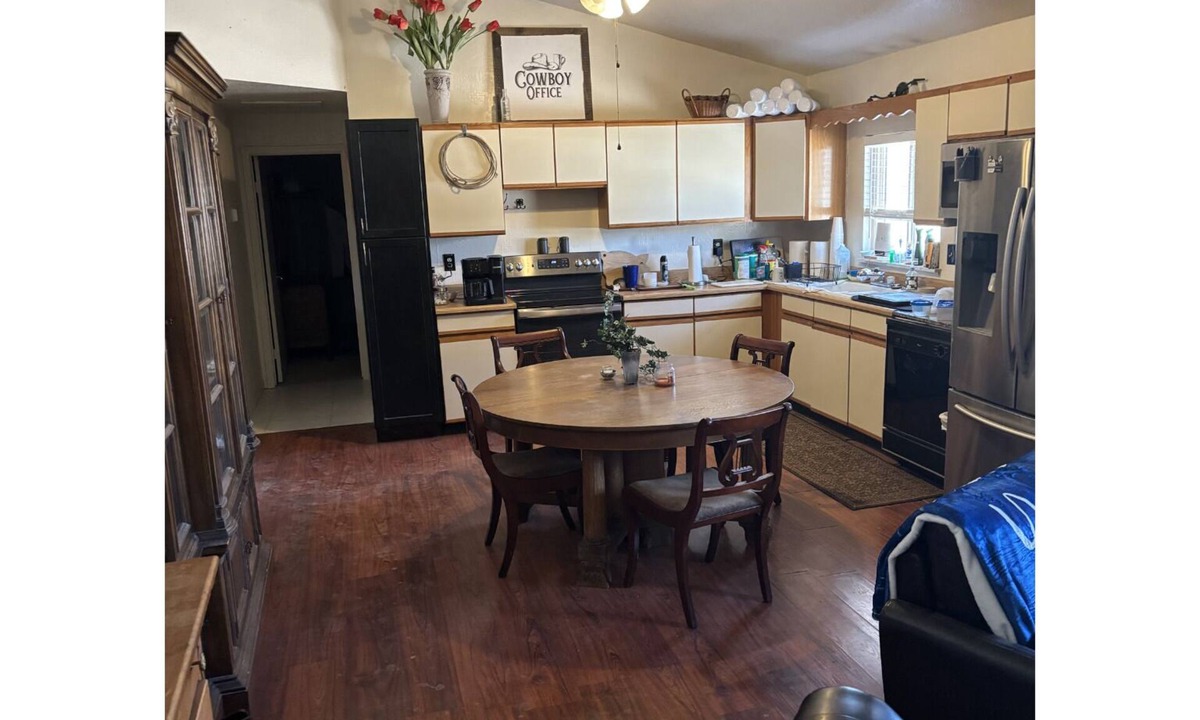 Desert View Village House | Cancer patients that need peace, quiet, support & proximity to treatment plans.