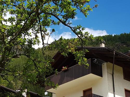 Commezzadura Apartment | Casa Al Noce Mastellina Apt. Solandra