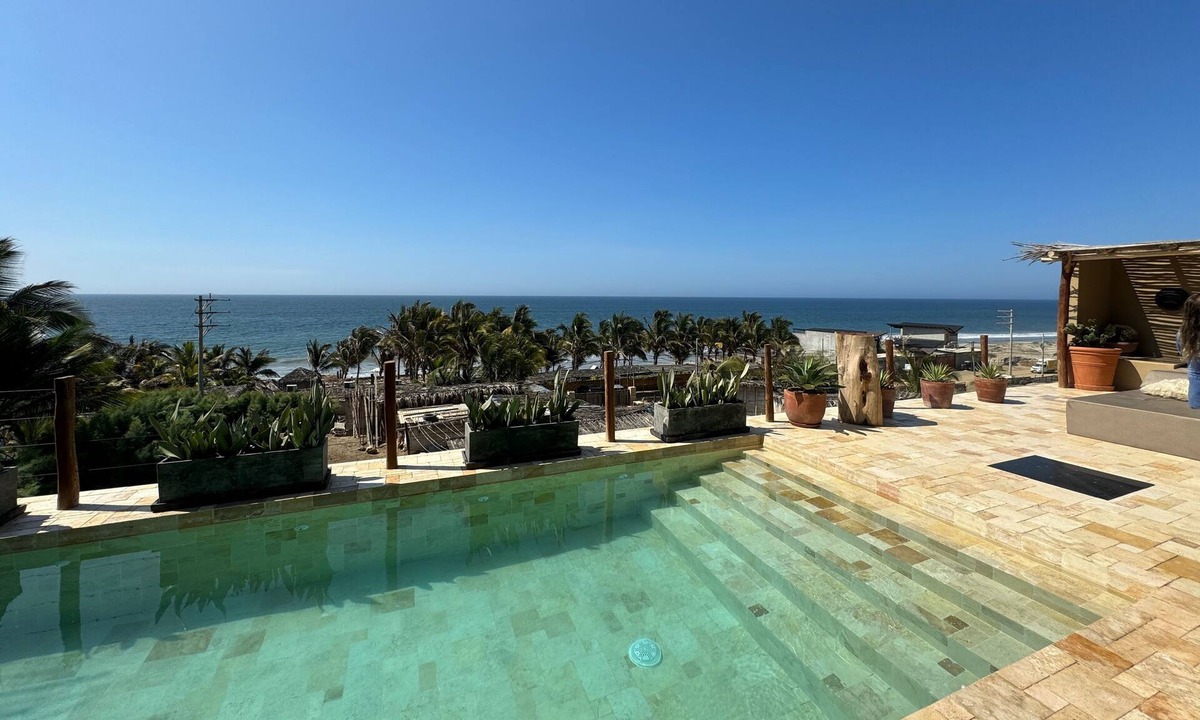 Vichayito House | Casa AYA A magical house on the north shore of Peru.