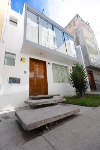 Ayacucho House | Casa completa, 5 dormitorios y jardín