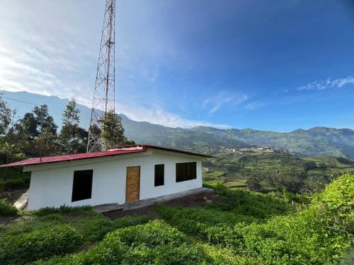 San Buenaventura Ski Chalet | Casa de campo con impresionante vista a cataratas y montañas en Canta