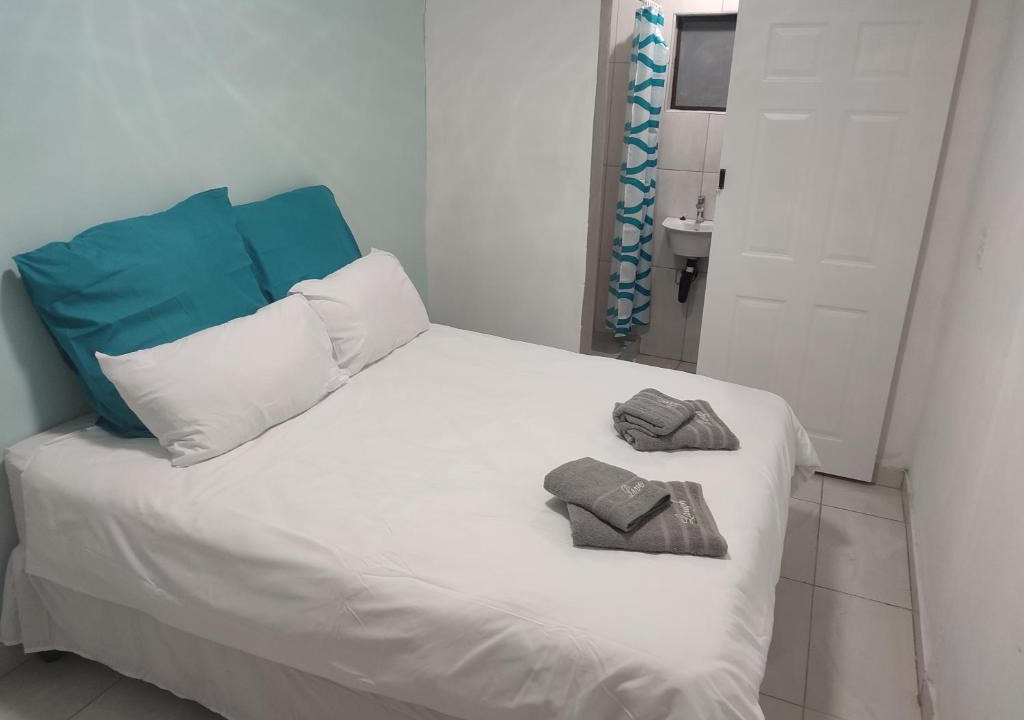 Newcastle Bed & Breakfast | Casa Línda Guest House