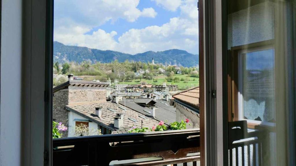 Baselga di Pine Apartment | Casa Lucia vista montagna Tressilla Ospitar