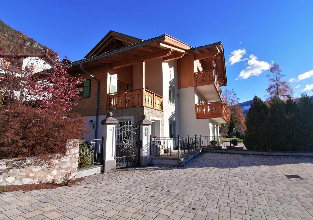 Tesero Apartment | Casa Mariella - Apartment with garden