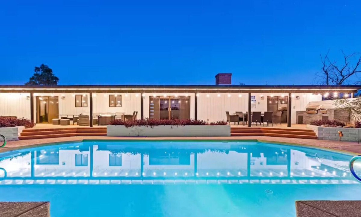 Vista De Las Candelas Estates House | Catalina Foothills, Modern, Heated Pool, Spa, Views, Sleeps 16