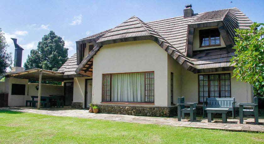 Cathkin Park Ski Chalet | Chalet ∙ 4 bedrooms ∙ 8 guests