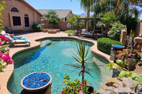 Sun Groves House | Chandler Resort Home w/Private Pool Near Golf