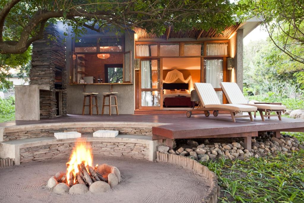 Nkwazi Other | Chantilly Retreat