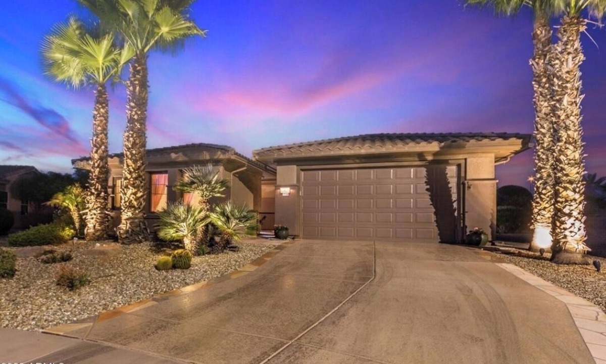 Sun City Grand Durango House | Charming 2-bedroom house + Casita in The Grand, 45+ Community of Surprise,AZ