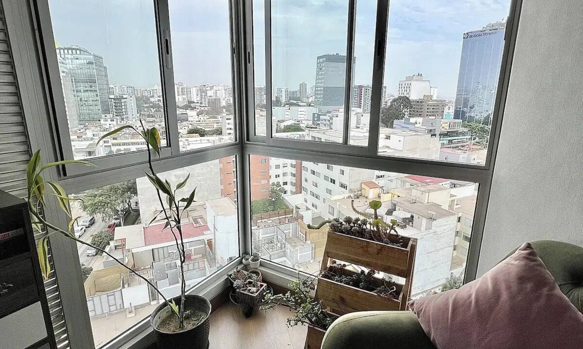 Sector 1 Apartment | Charming 2BR appartment