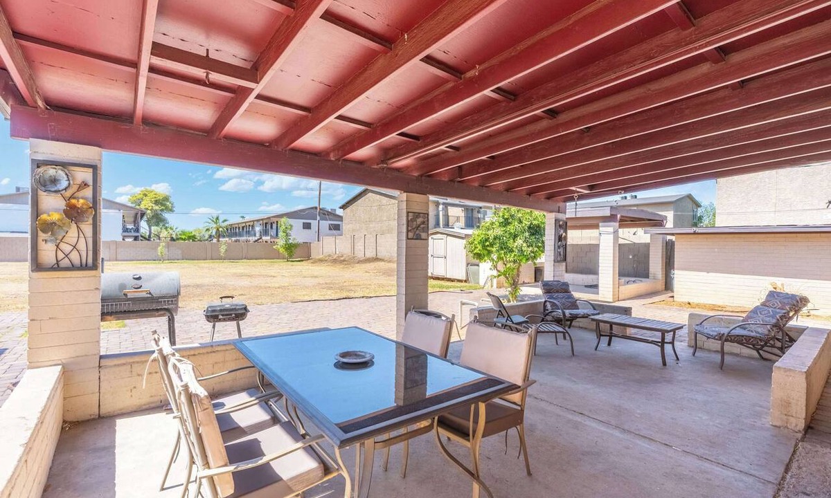 North Mountain House | Charming 3BR Near Downtown w/Yard & Workspace