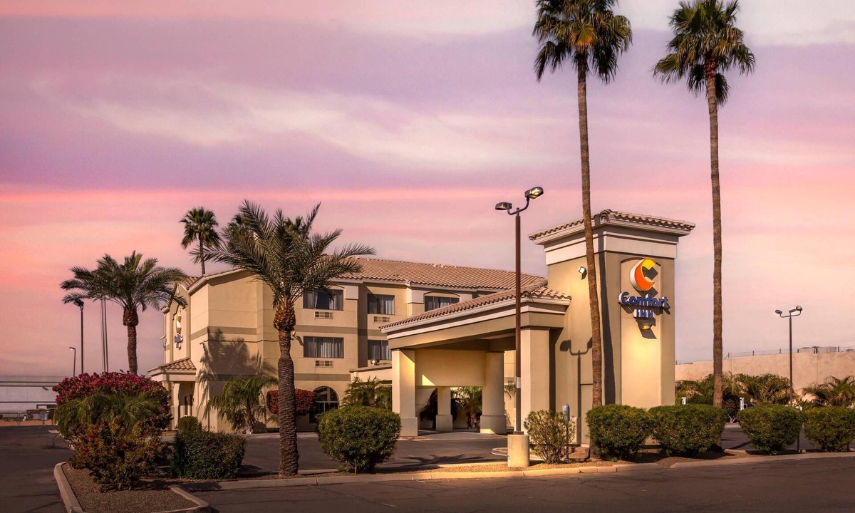 Estrella Hotel | Comfort Inn Phoenix Central City