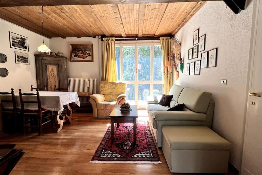 Campo Carlo Magno Apartment | Cosy Lodge un rifugio romantico nel cuore delle Dolomiti