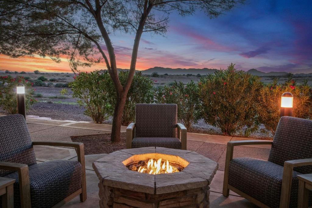 Chandler Hotel | Courtyard Phoenix Chandler/Fashion Center