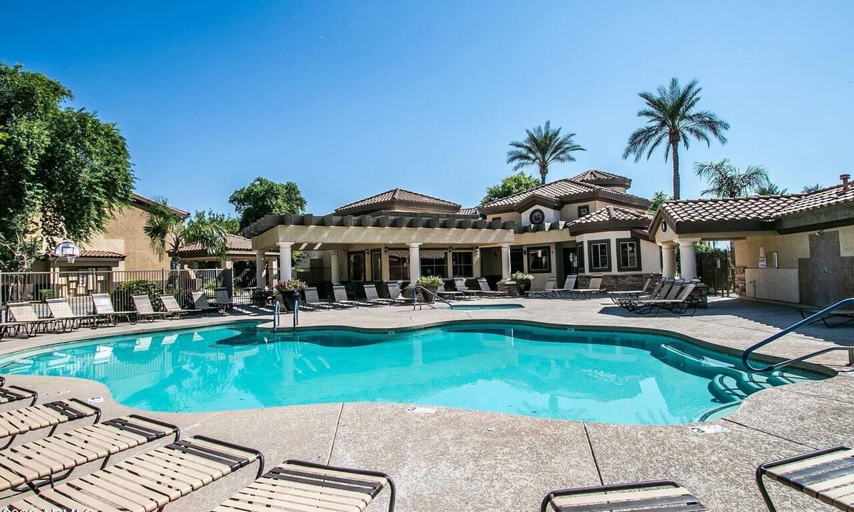 Parkwood Ranch Condo | Coyote Cactus Pool side 3/2