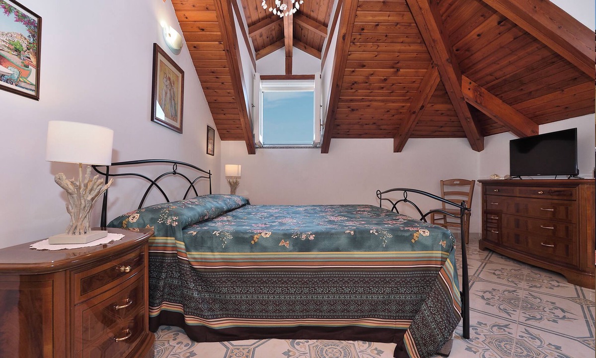 Minori House | Cozy Attic in the Heart of the Pearl of the Amalfi Coast