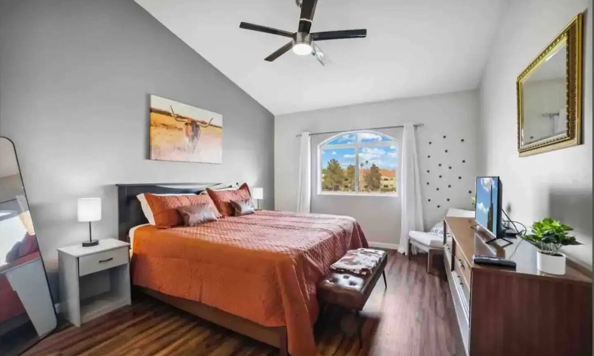 Paradise Estates Condo | Cozy Cowboy Condo