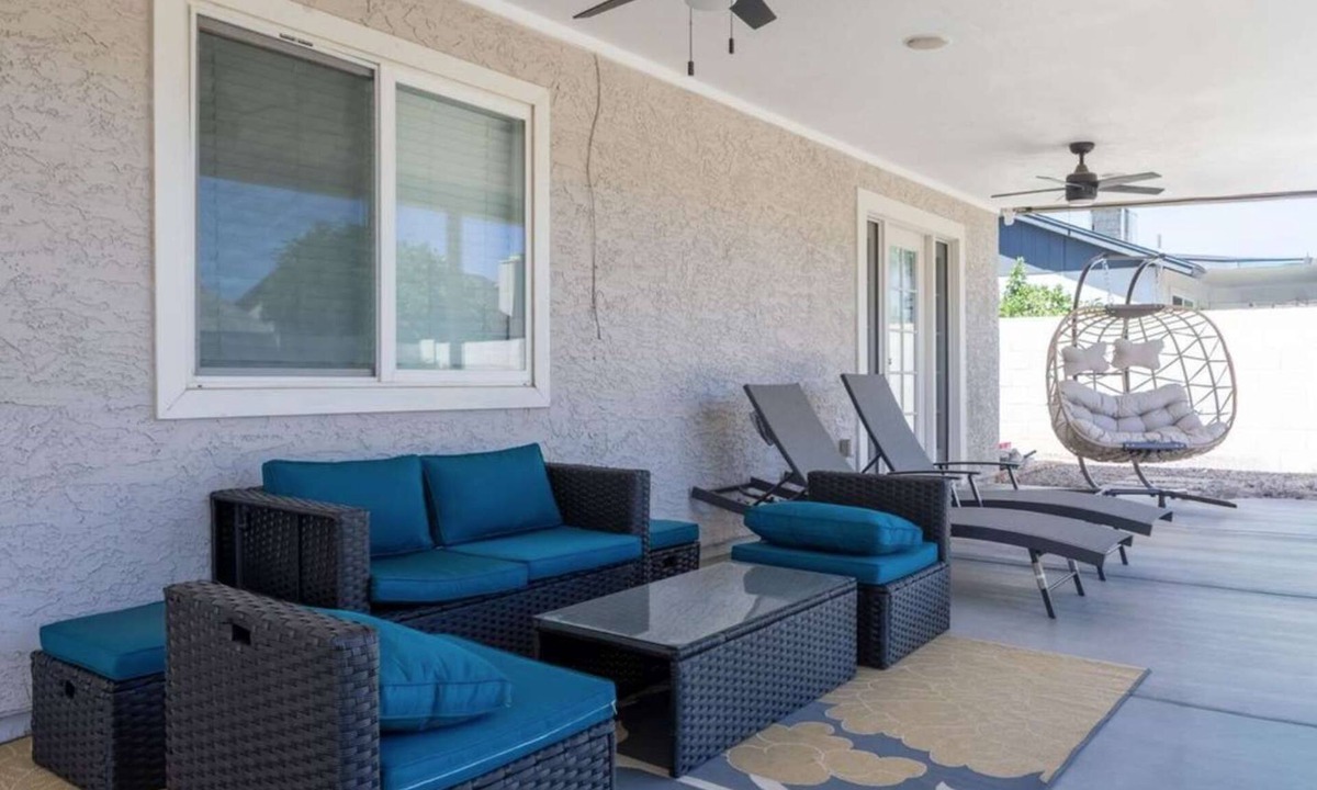Deer Valley Estates Apartment | Cozy house with open backyard near hiking trails