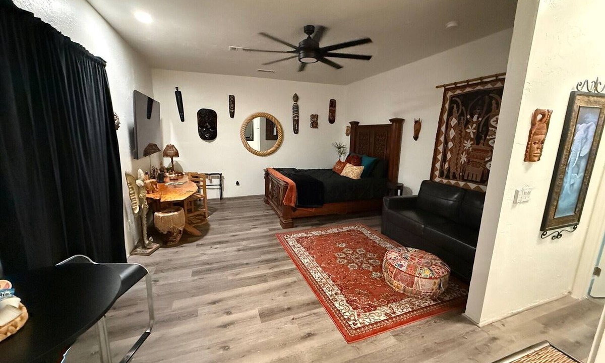 Clarkdale House | Cozy Mini Suite, Shared Newley Remodeled House. Peaceful, Darksky neighborhood