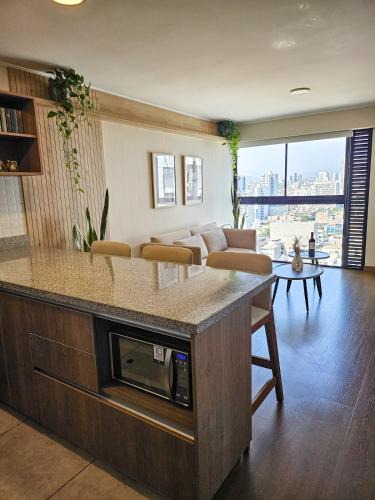 San Isidro Centro Financiero Apartment | Cozy & Modern Apt with City View in San Isidro