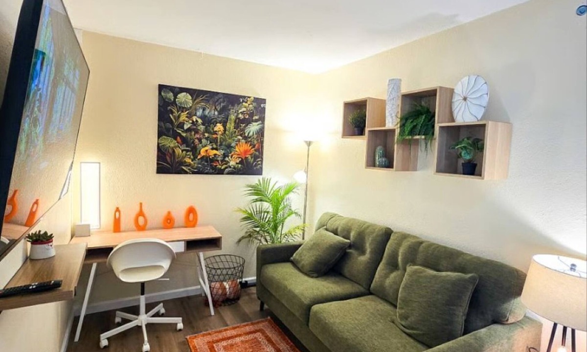 Mesa Apartment | Cozy Modern Studio Apartment Attached to Main House