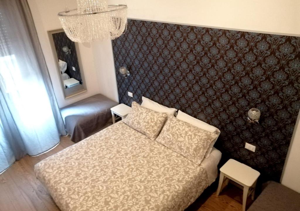 Trento Old Town Bed & Breakfast | Dante Rooms and Apartment