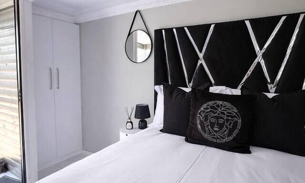 Riebeeckstad House | Elite Luxe Cabin Suite