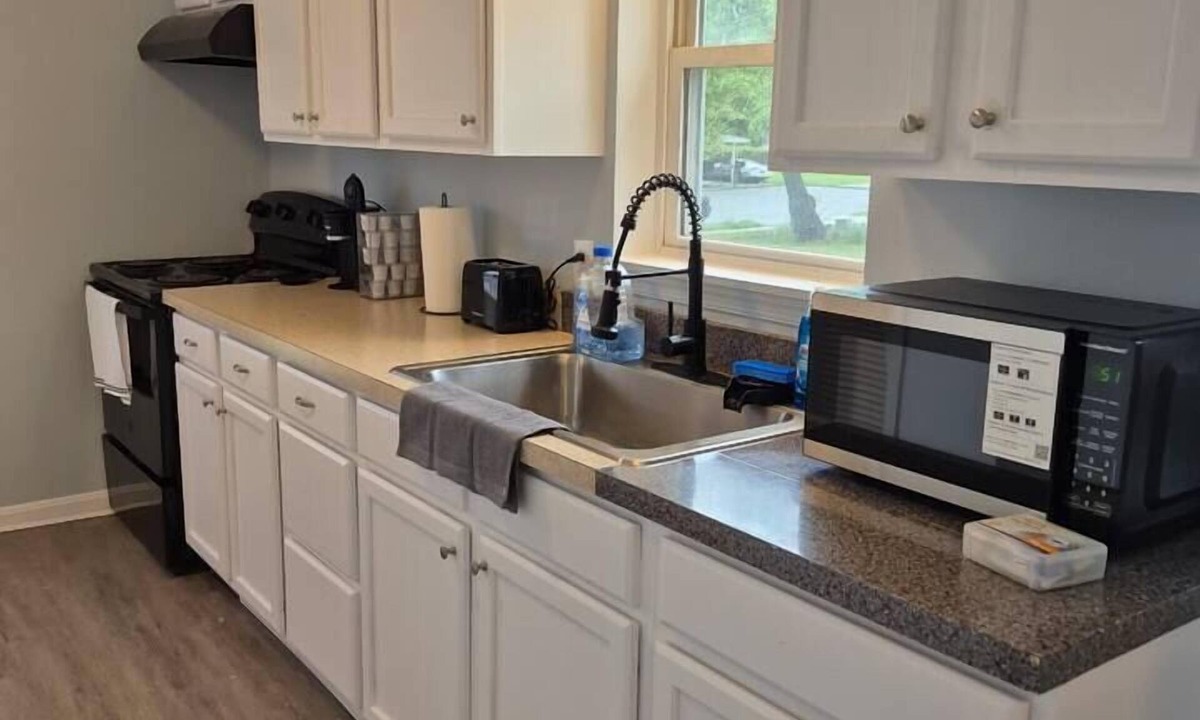 Dover House | Entire Home in Dover, DE/Close to Raceway/Casino