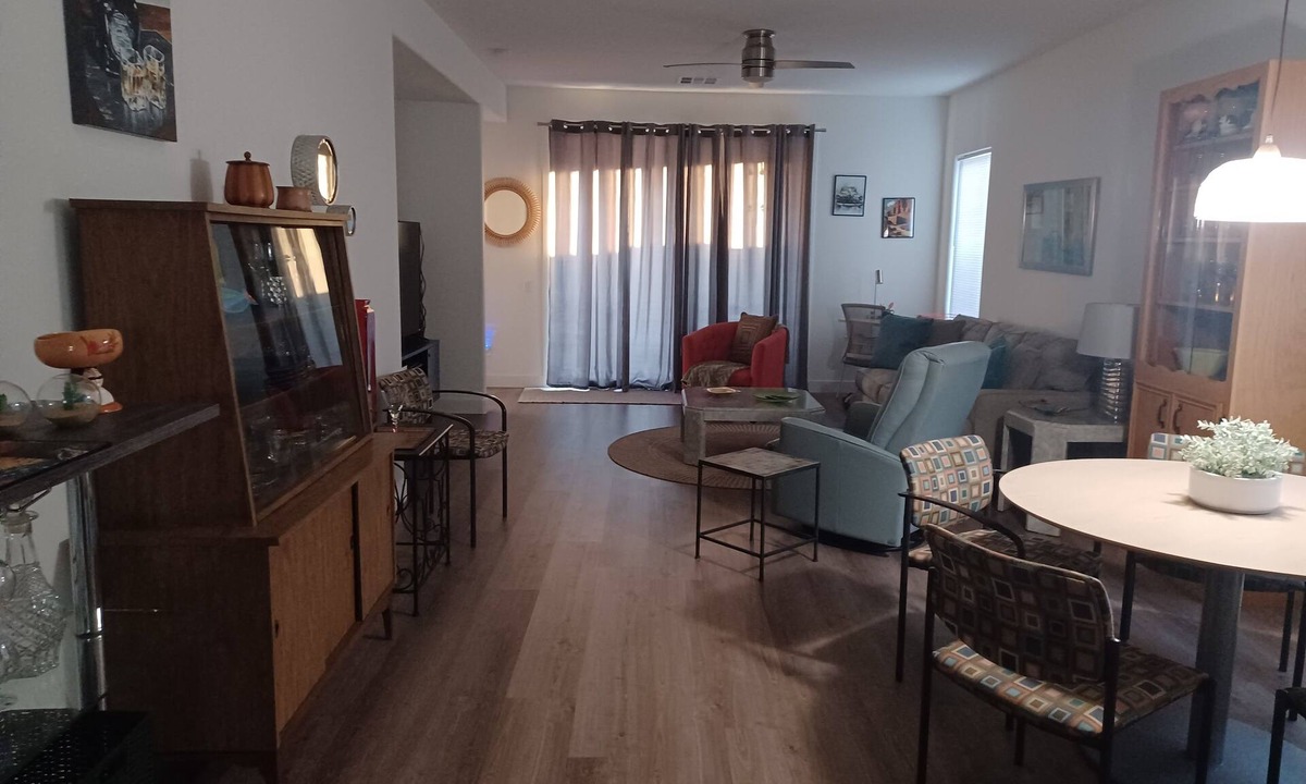 Gold Canyon House | Escape to Gold Canyon. Enjoy Mountain Views, Desert Trails&Premier Golf Courses.