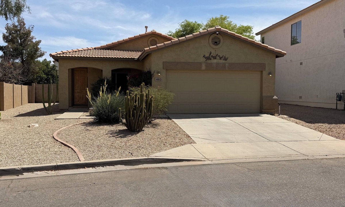 San Tan Valley House | Fabulous 3-bedroom house in resort like community with pools, golf, pickleball