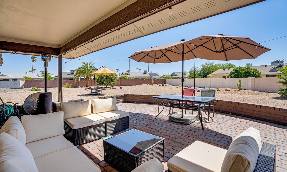 Sun City West House | Families Welcome! Dog-Friendly Glendale Home