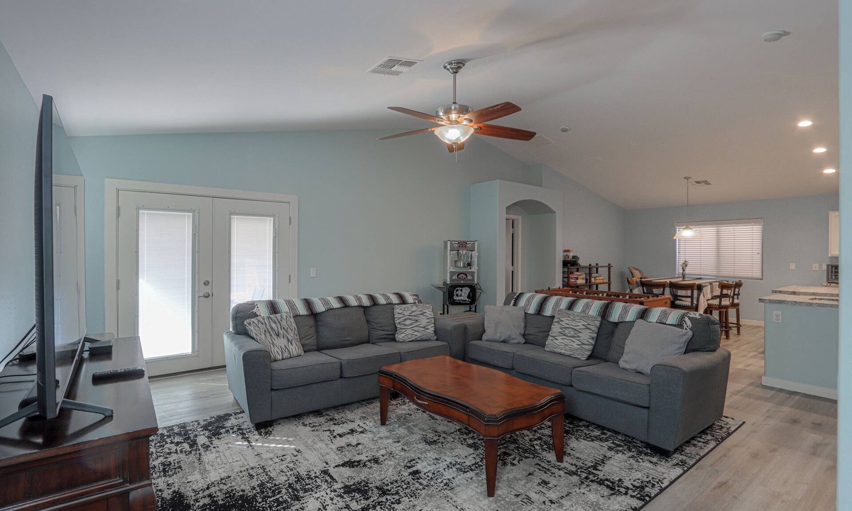 Maricopa House | Family Friendly-Copa Entertainment District