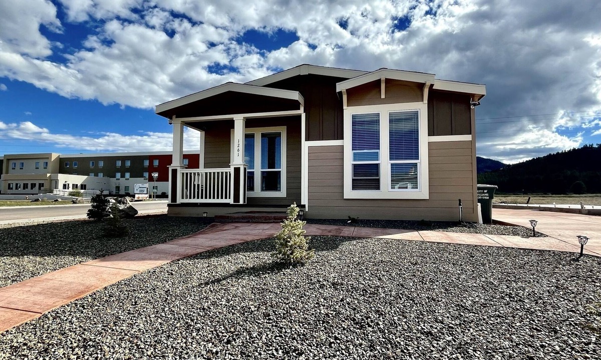 Williams House | Family Friendly-Grand Getaway Williams! Walk to downtown Route 66 & GC Railway!