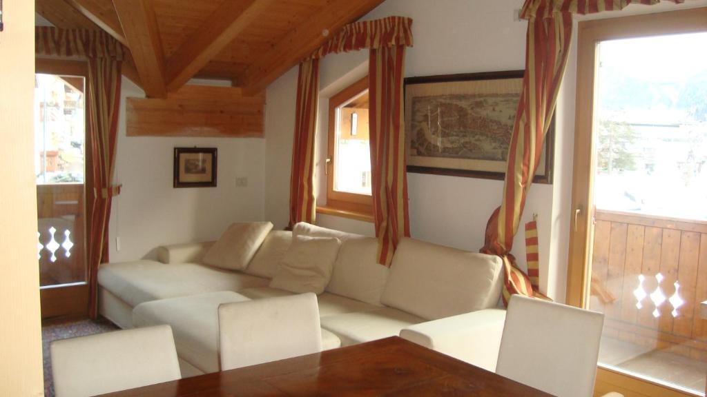 Canazei Apartment | Fantastic Penthouse in Canazei