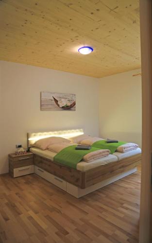 Cortina Sulla Strada del Vino Apartment | Ferienhof Weingenuss