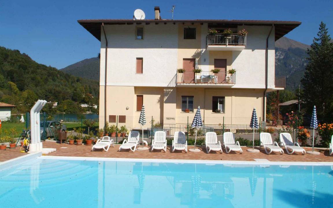 Val Maria-Pur Apartment | Ferienwohnung 50 m vom See entfernt